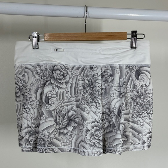 Lululemon “Play Off The Pleats” Skirt 13” - Picture 4 of 4